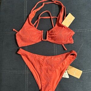 Berlook Coral Bikini Set